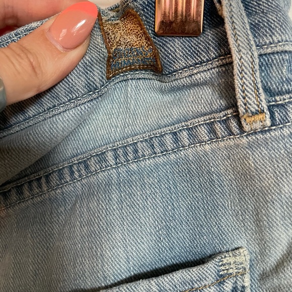 CITIZEN OF HUMANITY DENIM SHORTS - Picture 6 of 6